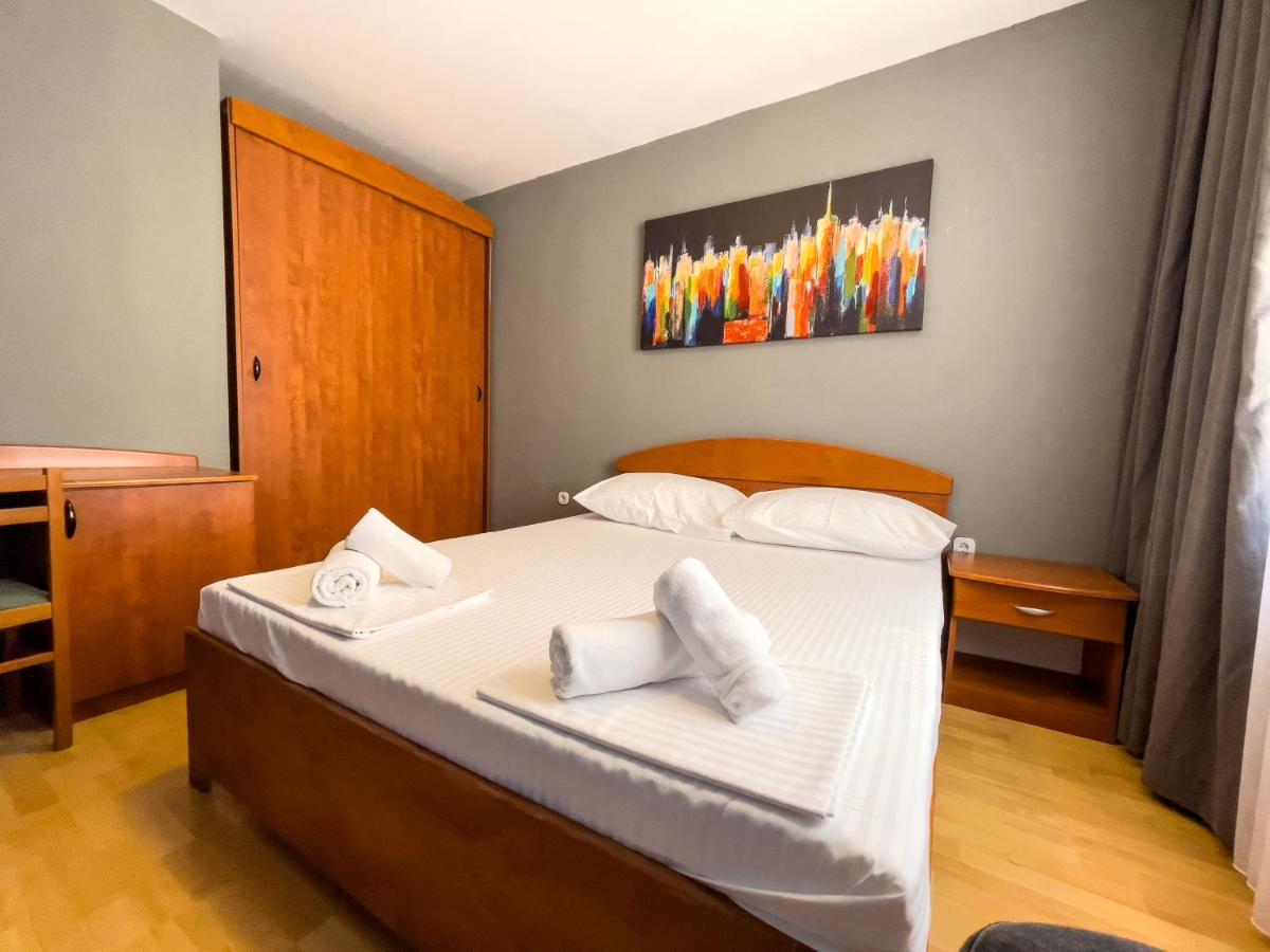 Grand - Premium Rooms & Apartments Selce Kültér fotó