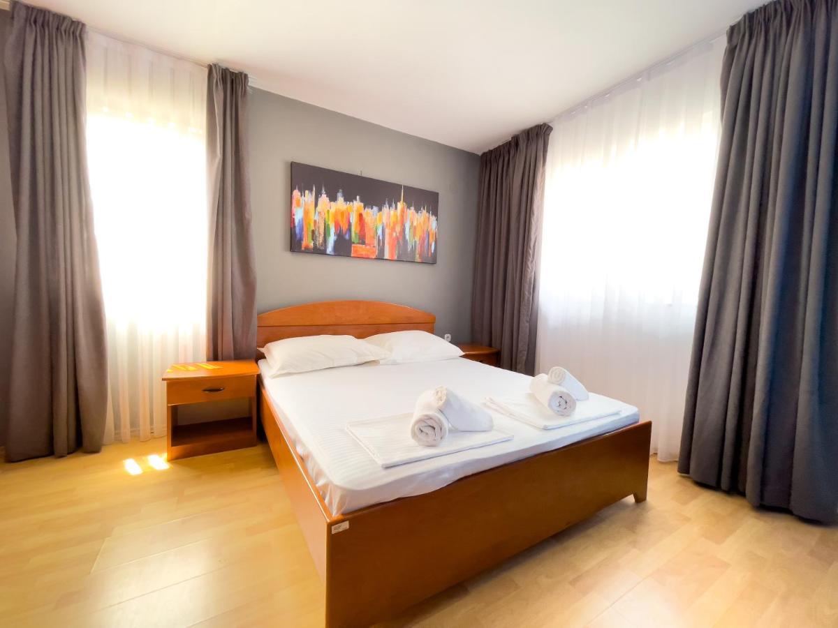 Grand - Premium Rooms & Apartments Selce Kültér fotó