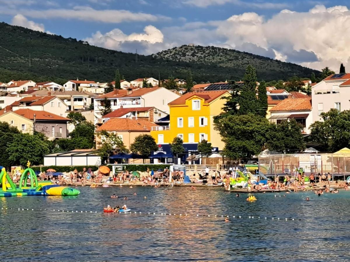 Grand - Premium Rooms & Apartments Selce Kültér fotó